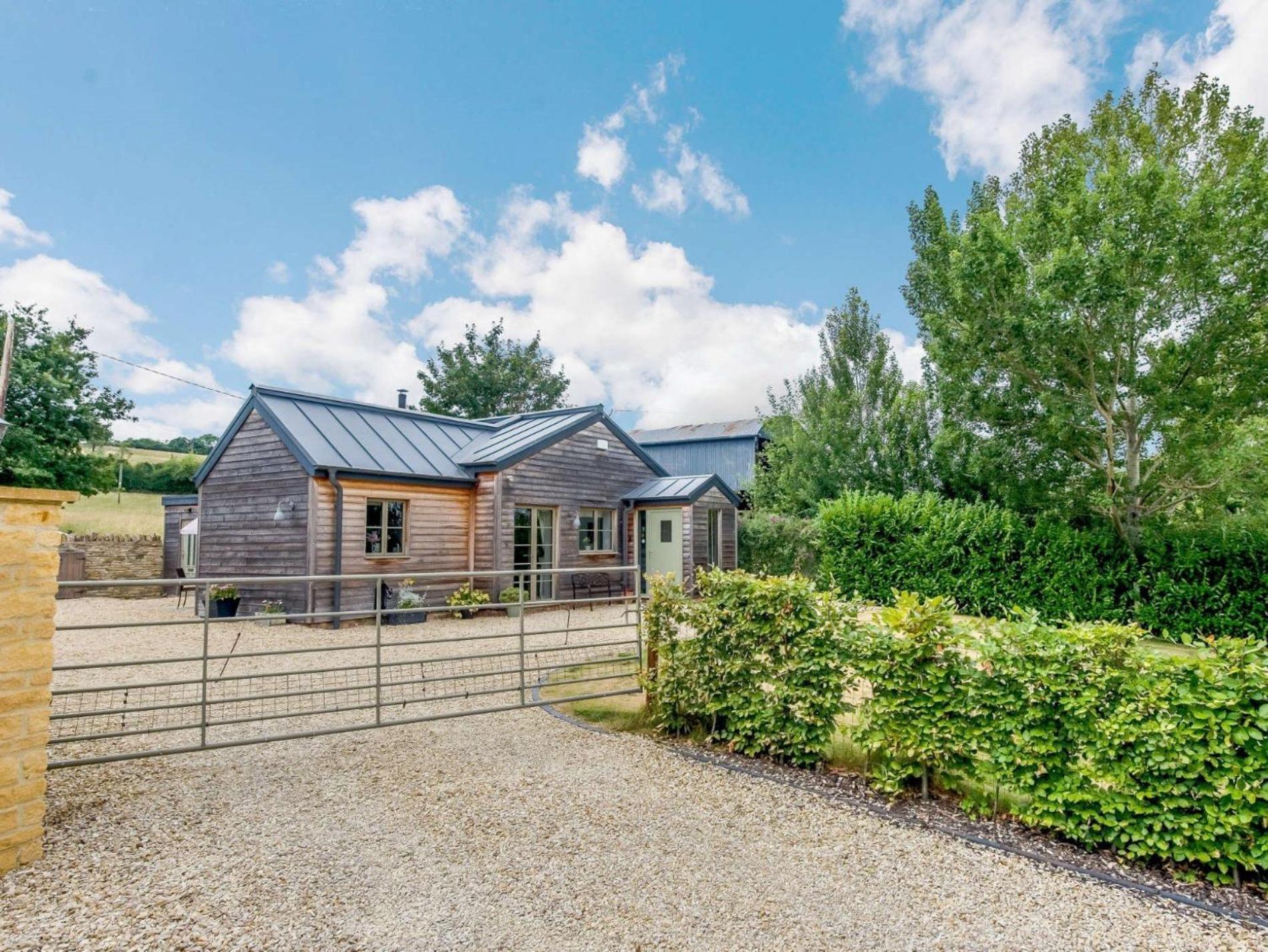 2 Bed In Winchcombe 57828 Villa Екстериор снимка
